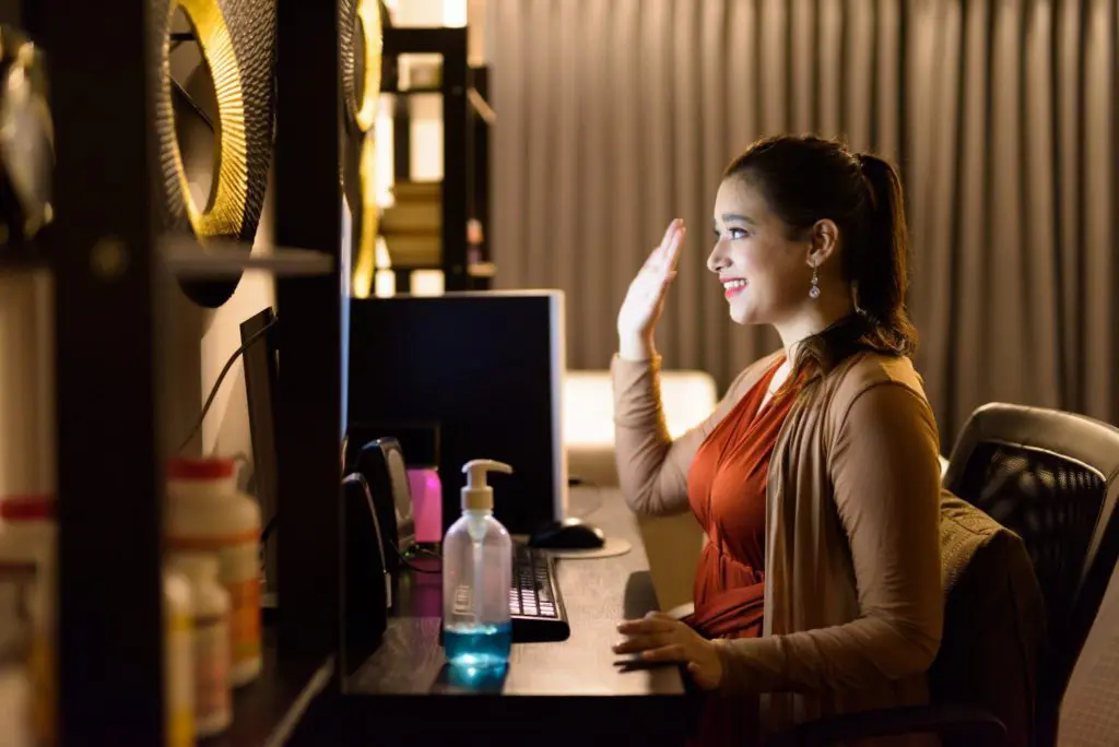 portrait of happy young beautiful indian woman vid TPE7THC portrait of happy young beautiful indian woman vid TPE7THC